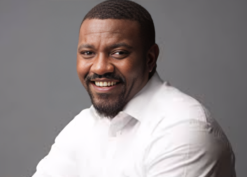 John Dumelo