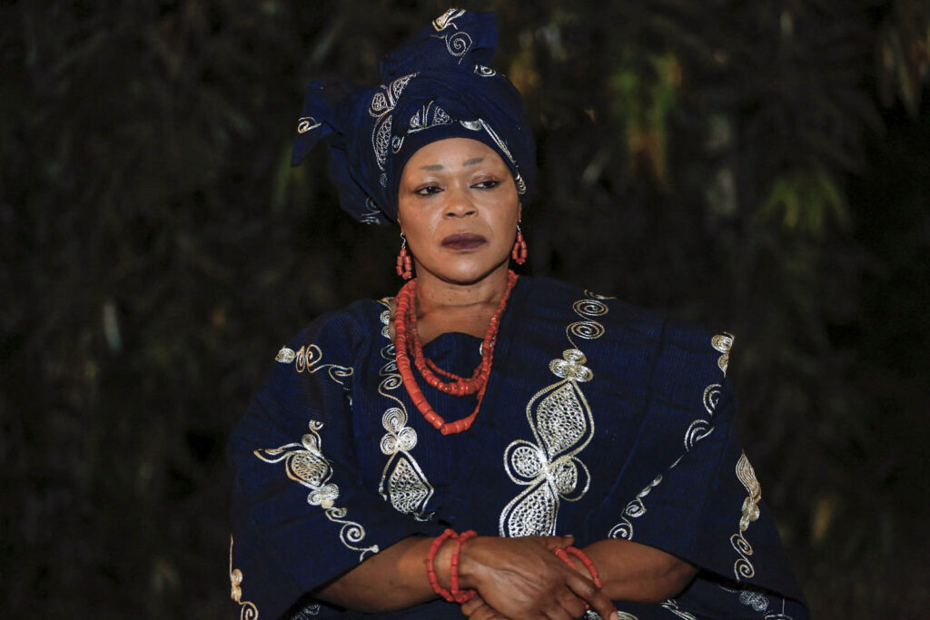 "Elesin Oba, The King's Horseman", based on a Nigerian literary classic, to be released in Nigerian cinemas from 28 October 2 Elesin Oba, The King's Horseman