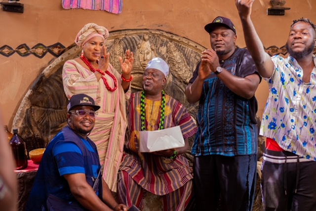 Adeoluwa Owu's New Film 'Asiri Ade' Stars Bolanle Ninalowo, Akin Lewis, Omowumi Dada, Gabriel Afolayan, and Mike Afolarin 1 Asiri Ade 007