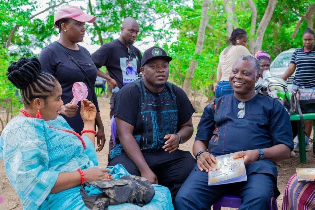 'Asiri Ade:' Adeoluwa Owu Hosts Exclusive Screening with Bolanle Ninalowo, Omowunmi Dada 9 Adeoluwa Owu on set with 'Asiri Ade' Cast Members - © Papaya Studios