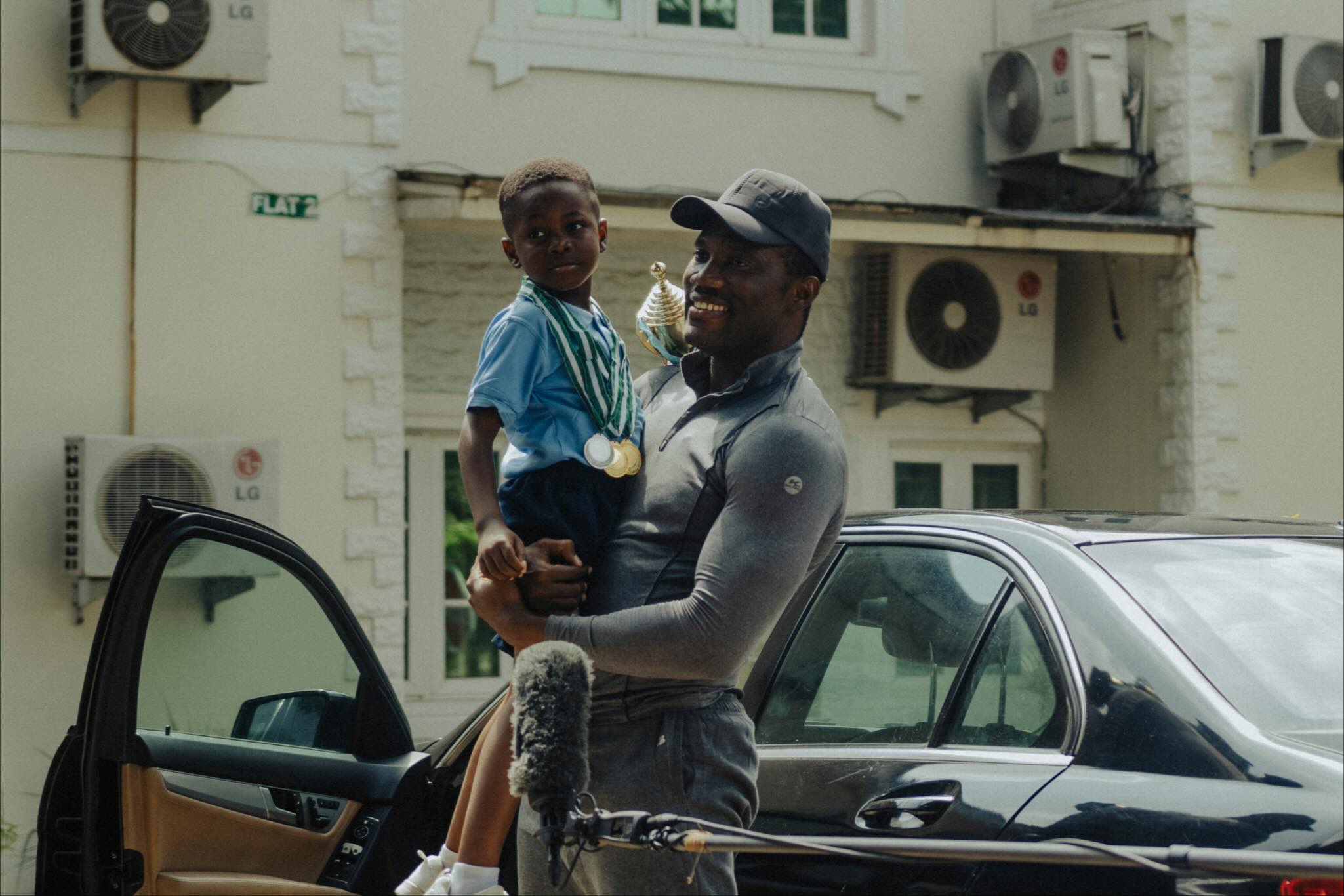 First Features Film 'At Ease' Explores PTSD in Nigerian Soldiers, Starring Samuel Asa'ah and Anee Icha 1 Samuel Asa'ah with Emmanuel Odunayo on the set of 'At Ease'