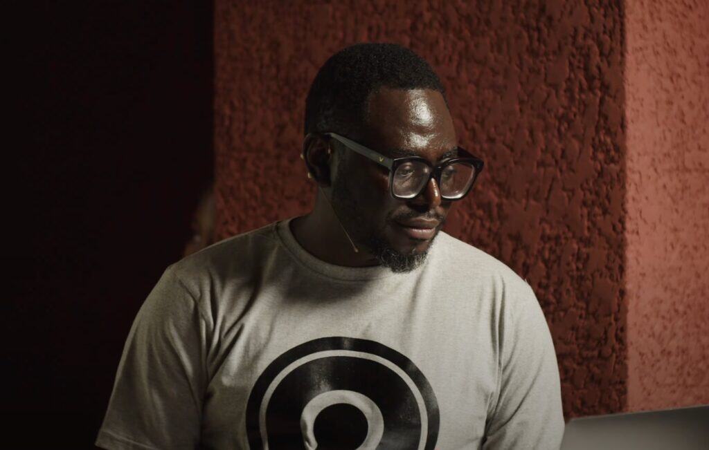 Niyi Akinmolayan Returns with New Immersive Experience 'The Valley of Hidden Treasures' 6 Niyi Akinmolayan Returns with New Immersive Experience 'The Valley of Hidden Treasures'