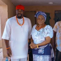 Bob Manuel with the late Onyeka Onwenu on the set of 'To Adaego With Love' © Tade Production House, Ziva Works Production