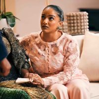 Sophie Alakija with Fadekemi Olumide-Aluko on the set of 'Strong' by Dimbo Atiya © Innovative Television Kontents